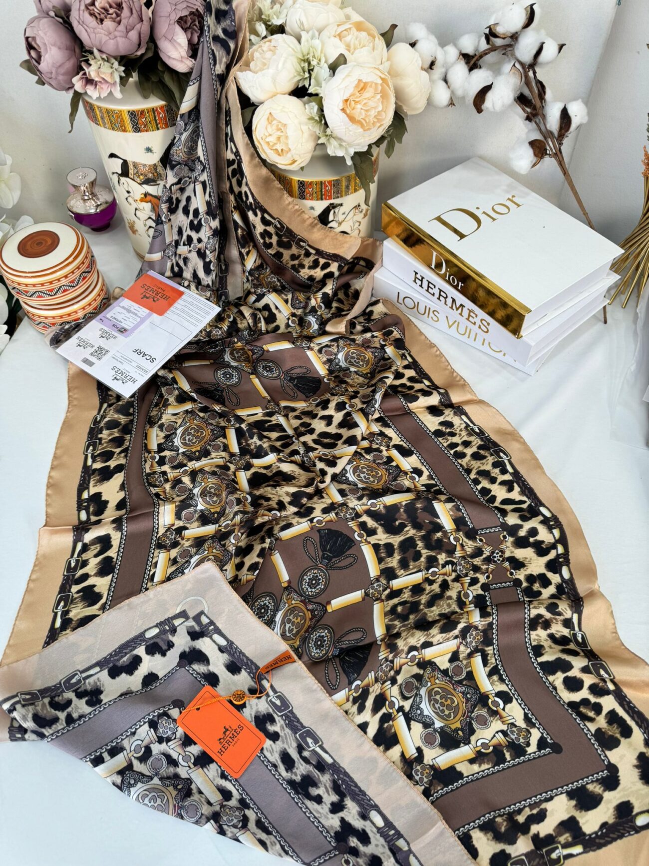 Hermes Leopar Çift Taraflı Vual İpek Şal 11143 - camel