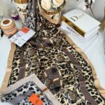 Hermes Leopar Çift Taraflı Vual İpek Şal 11143 - camel