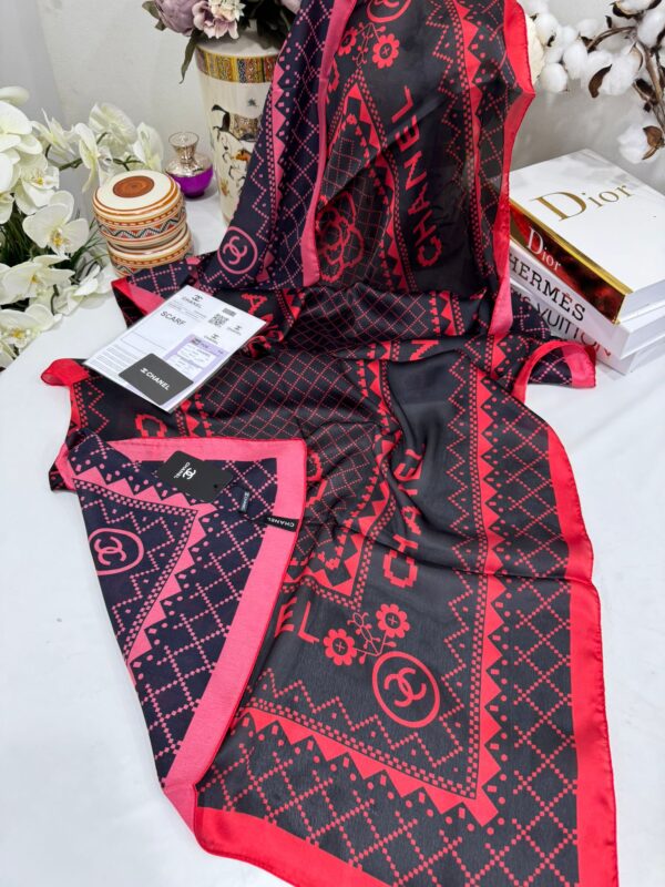 Chanel Çift Taraflı İthal Vual İpel Şal 85651 – Bordo-Siyah