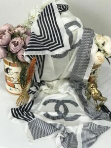 Chanel Çift Taraflı Vual İpek Şal -ekru siyah