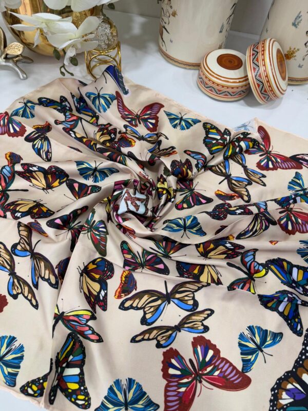 Lv Desen Twil Eşarp – Latte
