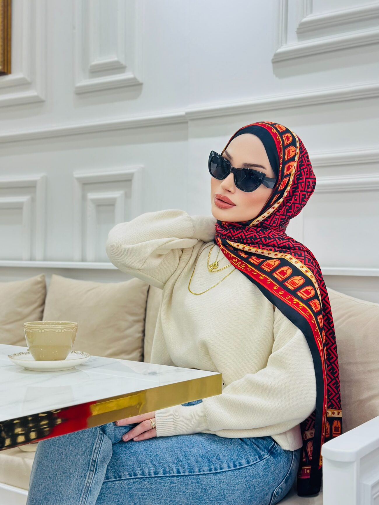 Fendi Çift Taraflı Vual İpek Şal 11143 - Bordo-Siyah - Görsel 2