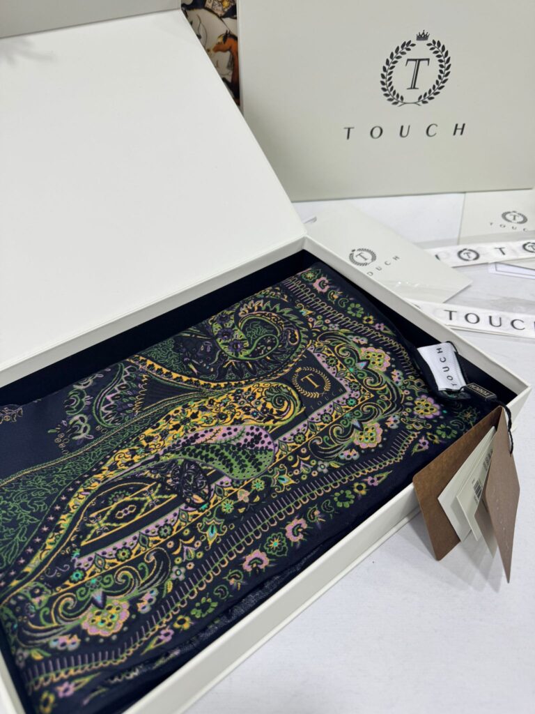 Touch İthal Etnik Desen Yün İpek Şal 34220 - Siyah Yeşil