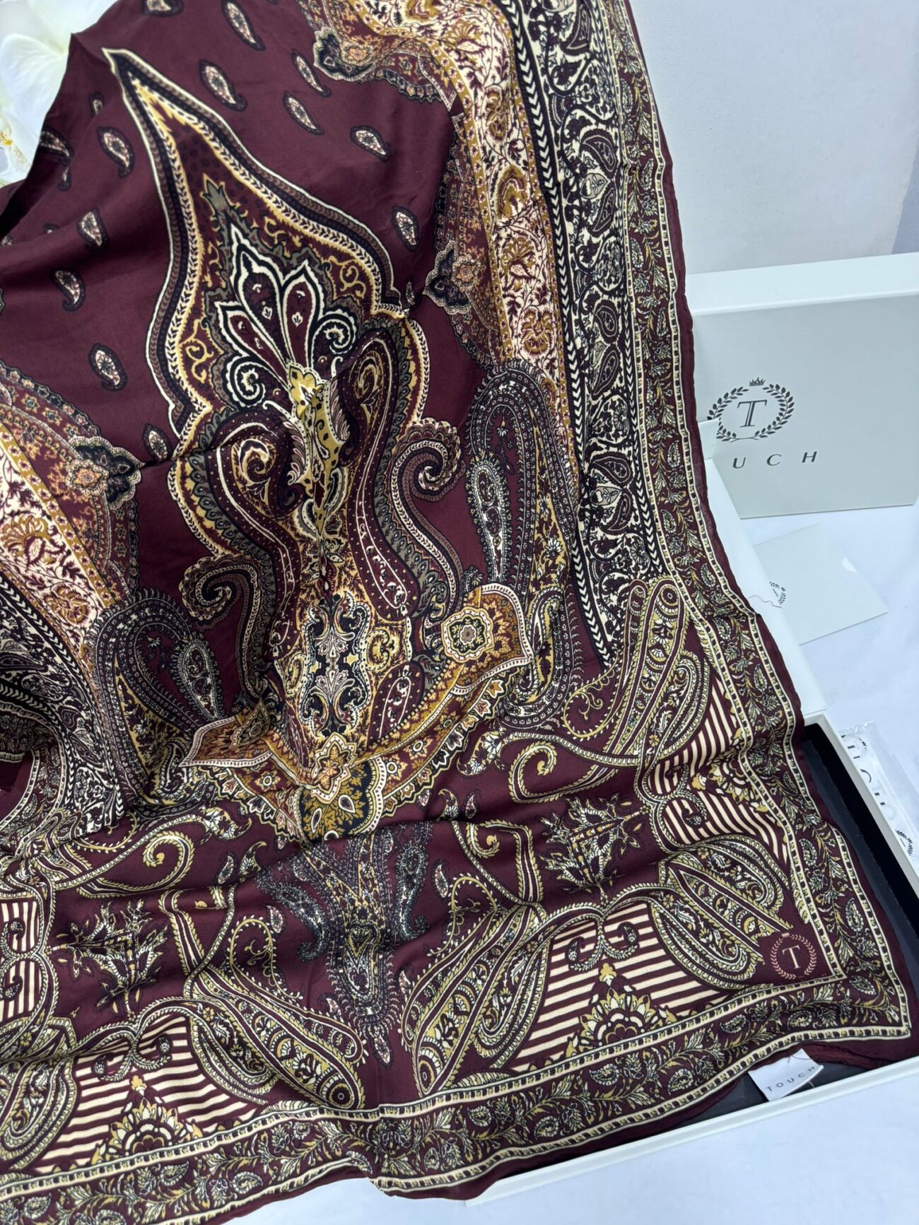 Touch İthal Etnik Desen Yün İpek Şal- 34880 - Bordo - Görsel 2