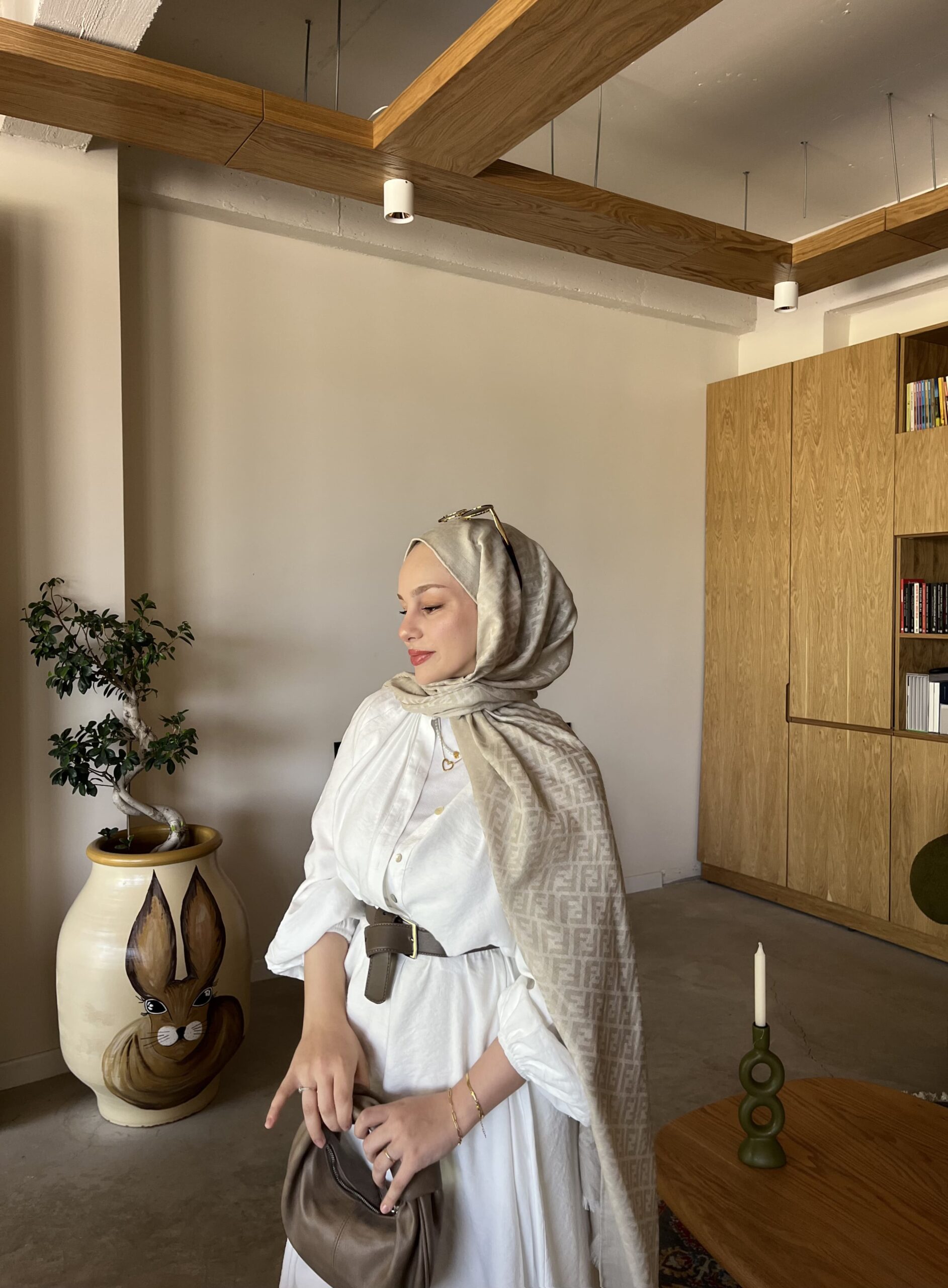 İTHAL A+ Fendi Yün İpek Çift Taraflı Marka Şal 87452 – Bej