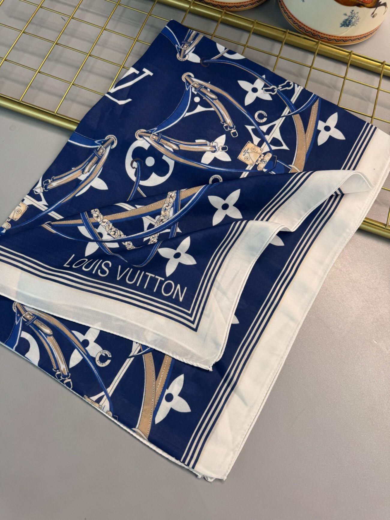 Lv Kemer Desen Pamuk Soft Şal 31230 - Lacivert - Görsel 2