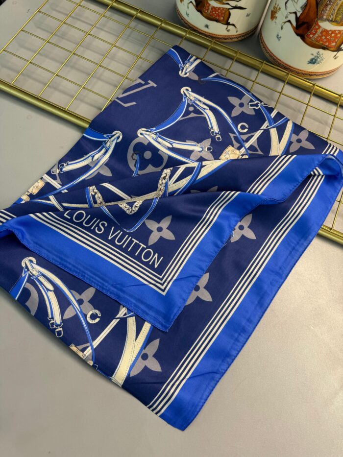 Lv Kemer Desen Pamuk Soft Şal 31230 - Saks - Görsel 2