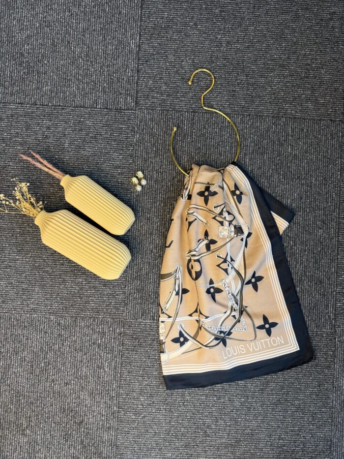 Lv Kemer Desen Pamuk Soft Şal 31230 - Camel - Görsel 3