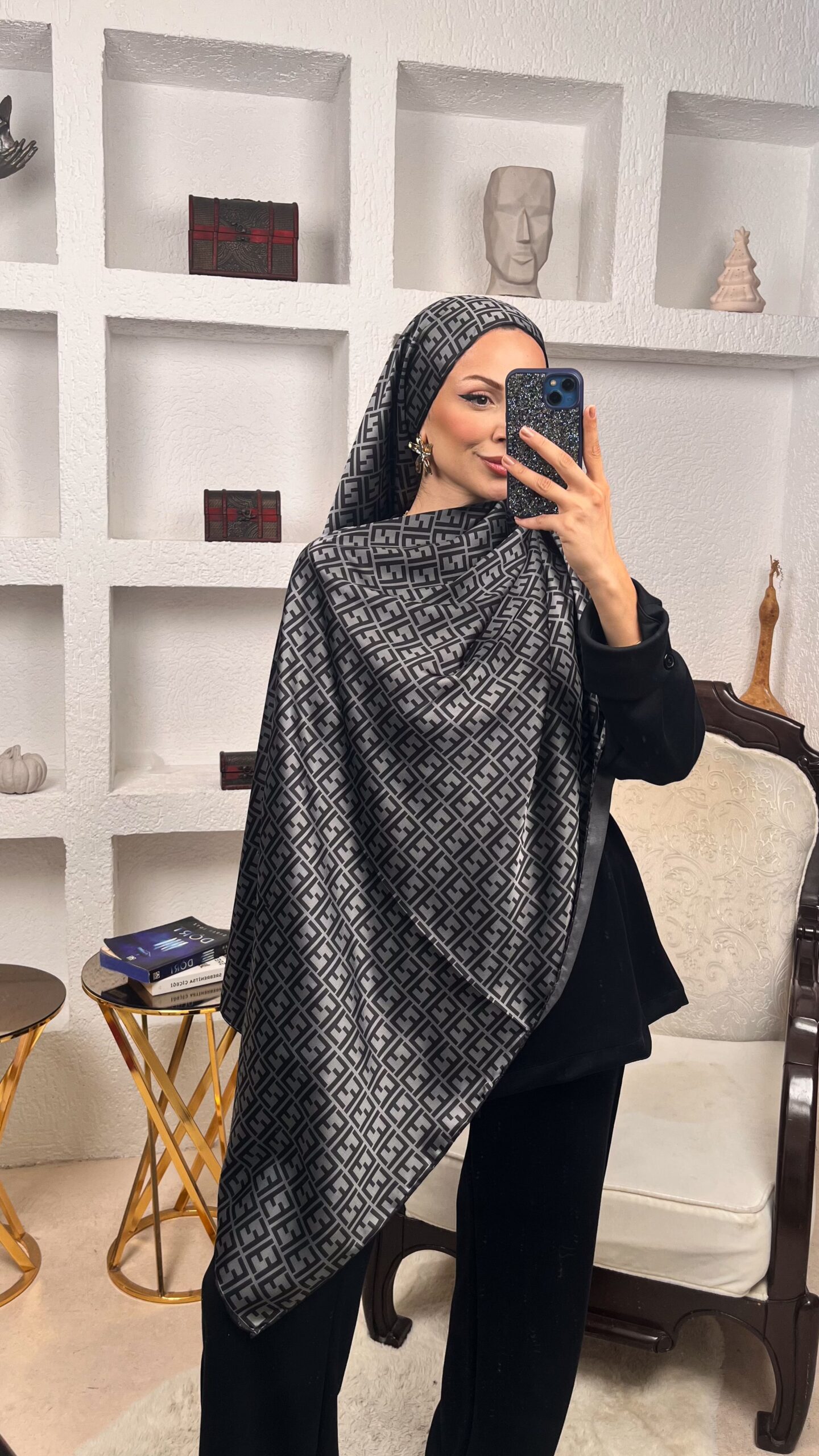 İthal Çifttaraflı Fendi İnci Vual İpek Şal -Antrasit