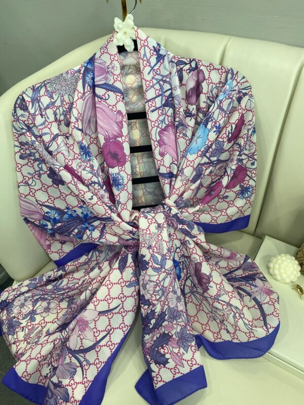 Gucci Çiçek Desen Pamuk Soft Şal 65355 – Pembe/Mor