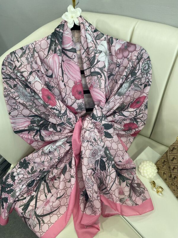 Gucci Çiçek Desen Pamuk Soft Şal 65355 – Şeker Pembe