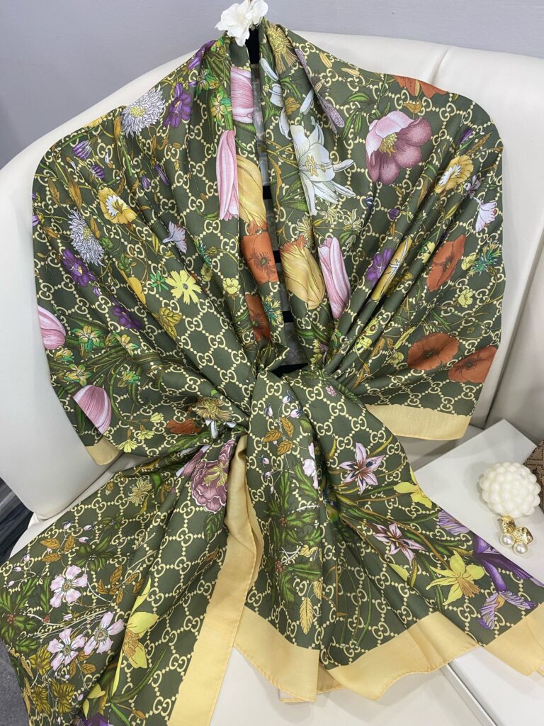 Gucci Çiçek Desen Pamuk Soft Şal 65355 - Haki