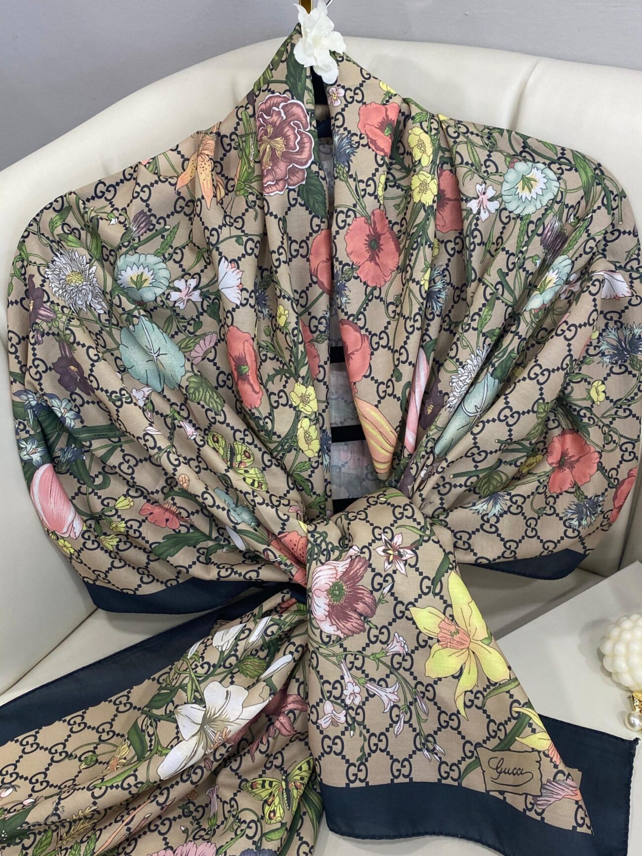 Gucci Çiçek Desen Pamuk Soft Şal 65355 - Latte