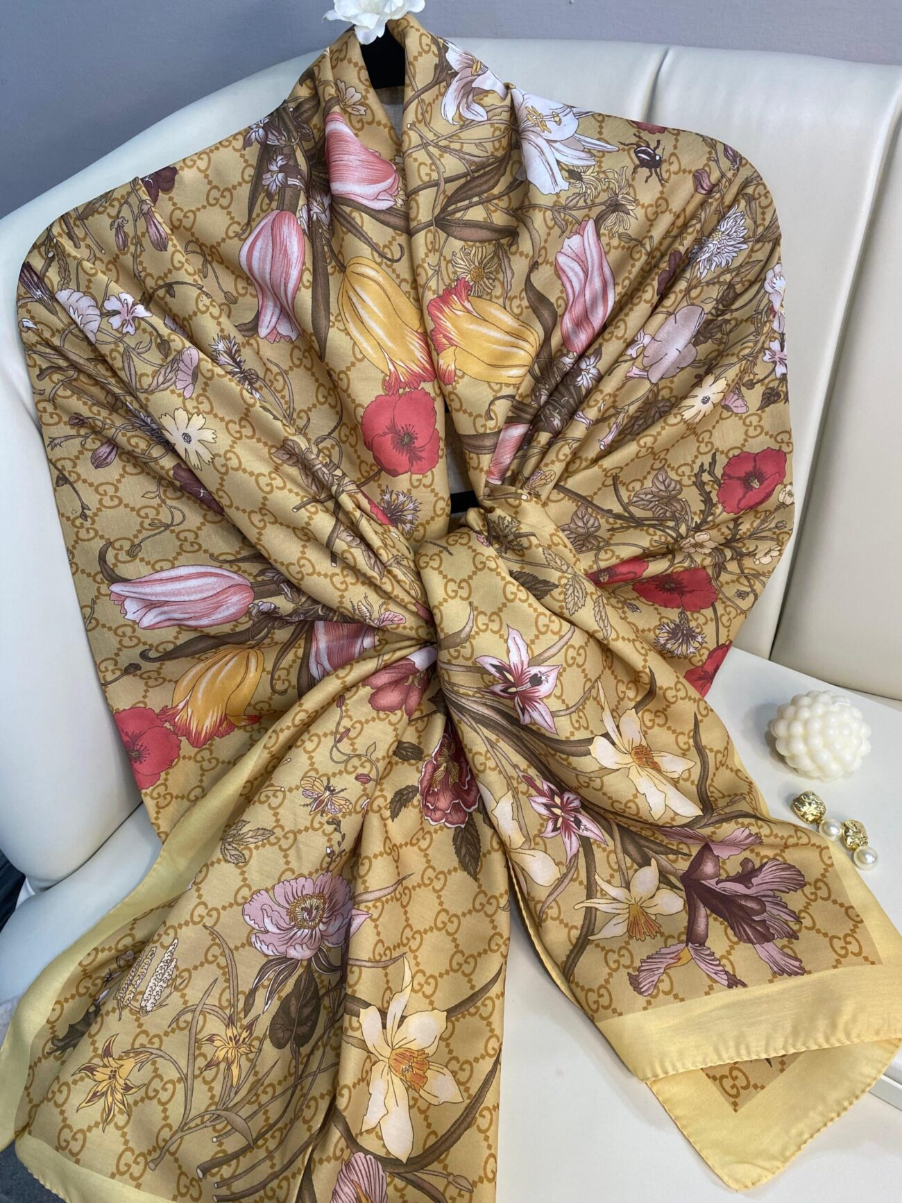 Gucci Çiçek Desen Pamuk Soft Şal 65355 - gold