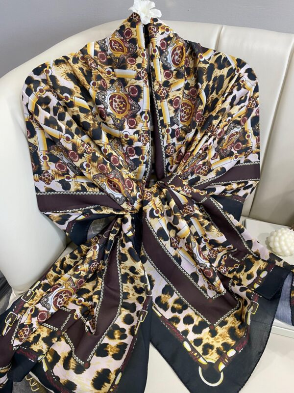 Hermes Leopar Pamuk Soft Şal 65329 – SİYAH-KAHVE
