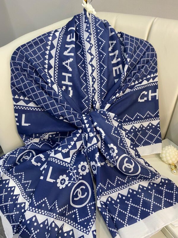Chanel Çizgili Pamuk Soft Şal 51201 – Lacivert