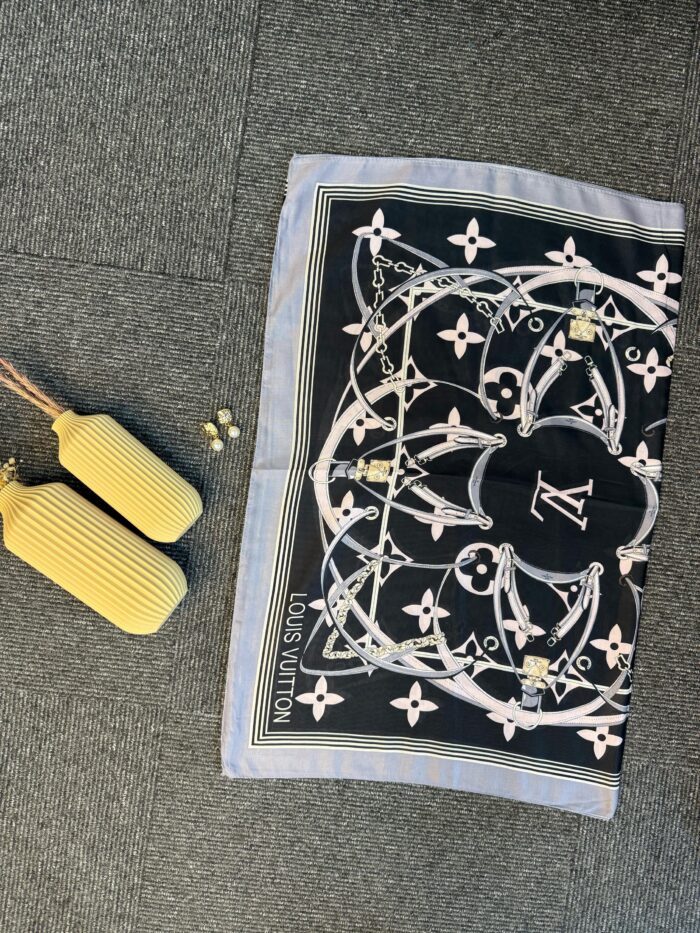 Lv Kemer Desen Pamuk Soft Şal 31230 - Siyah-Füme - Görsel 4