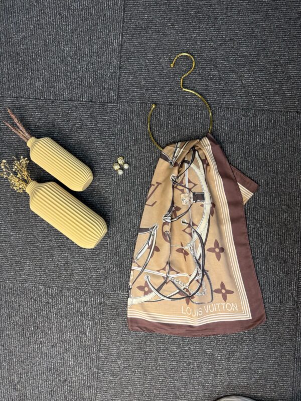 Lv Kemer Desen Pamuk Soft Şal 31230 – Soft Turuncu