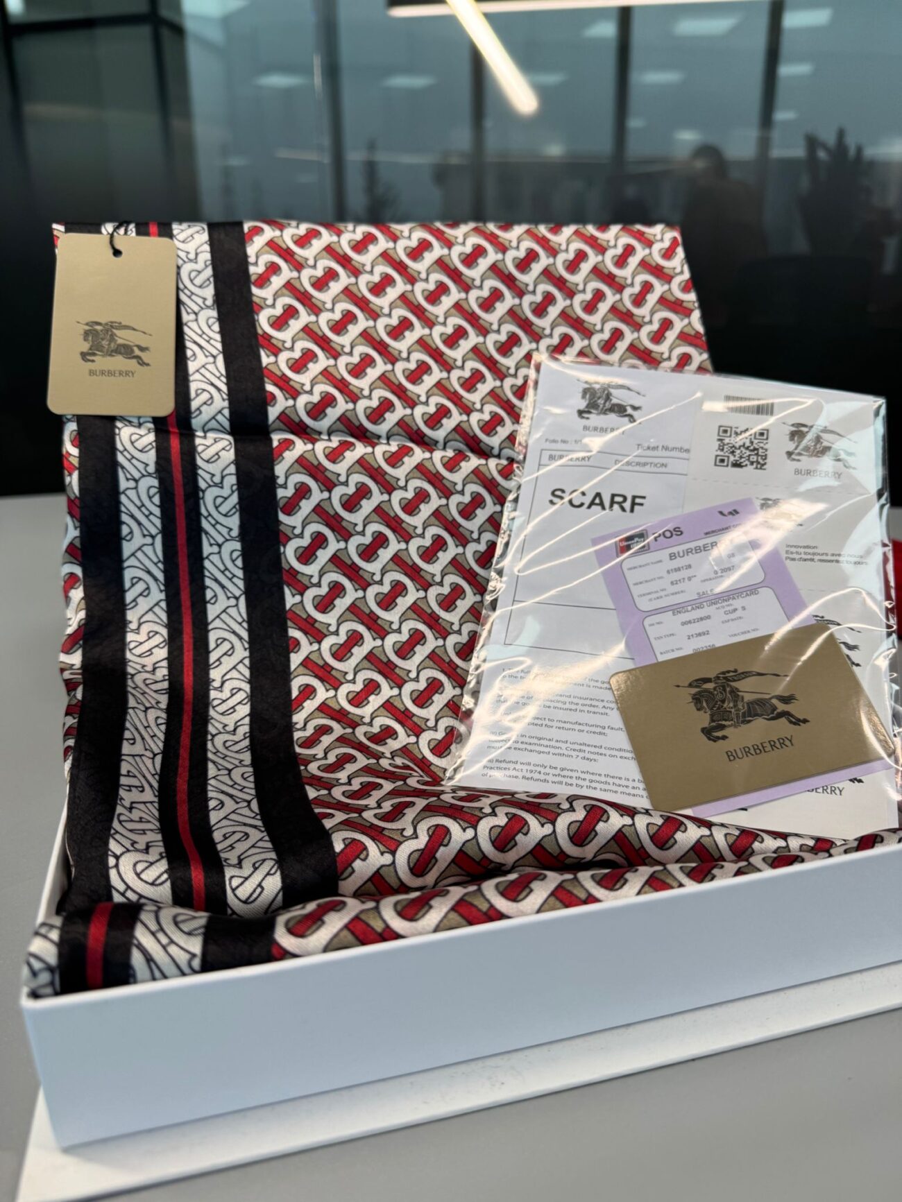 Burberry Çift Taraflı İthal Vual İpel Şal 78631 -  kırmızı-beyaz