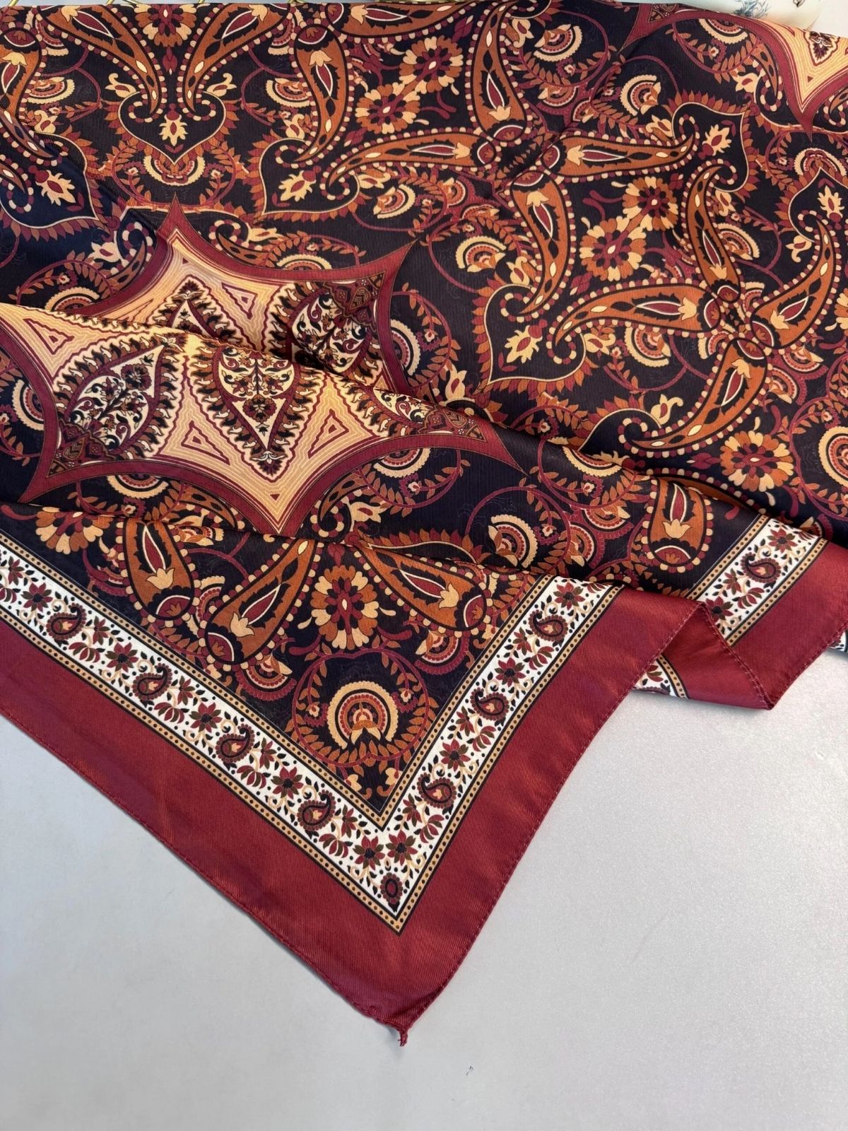 Etro Buta Desenli Pamuk Soft Şal - 377350 - Bordo Siyah - Görsel 2