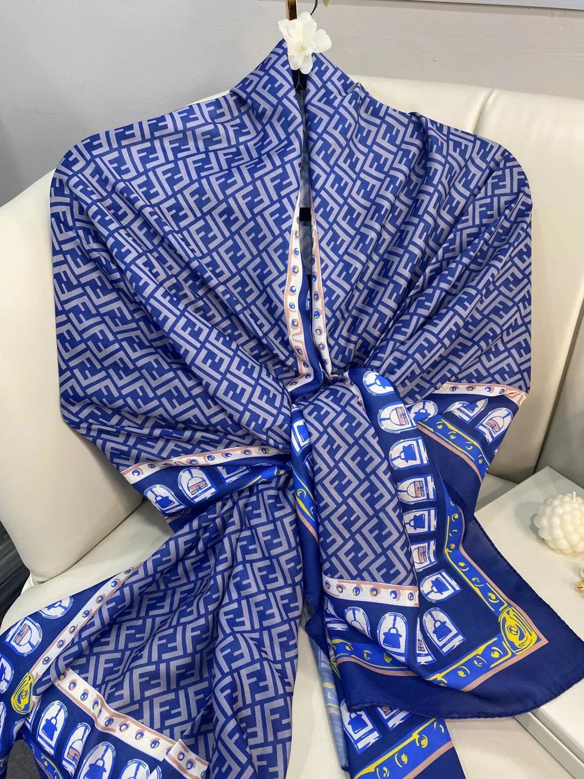 Fendi Monogram Pamuk Soft Şal 64302 - Lacivert - Görsel 6