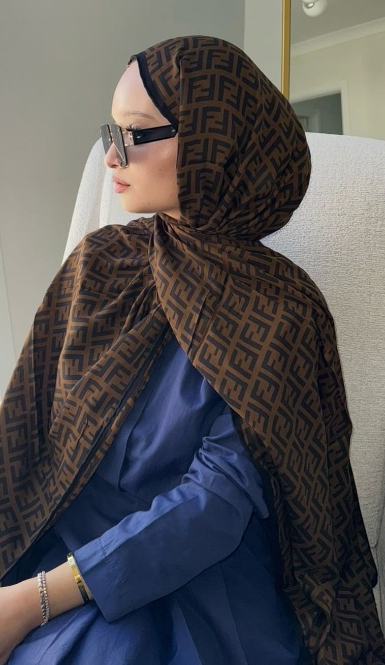 İTHAL A+ Fendi Yün İpek Çift Taraflı Marka Şal 87478 – Siyah Biyeli
