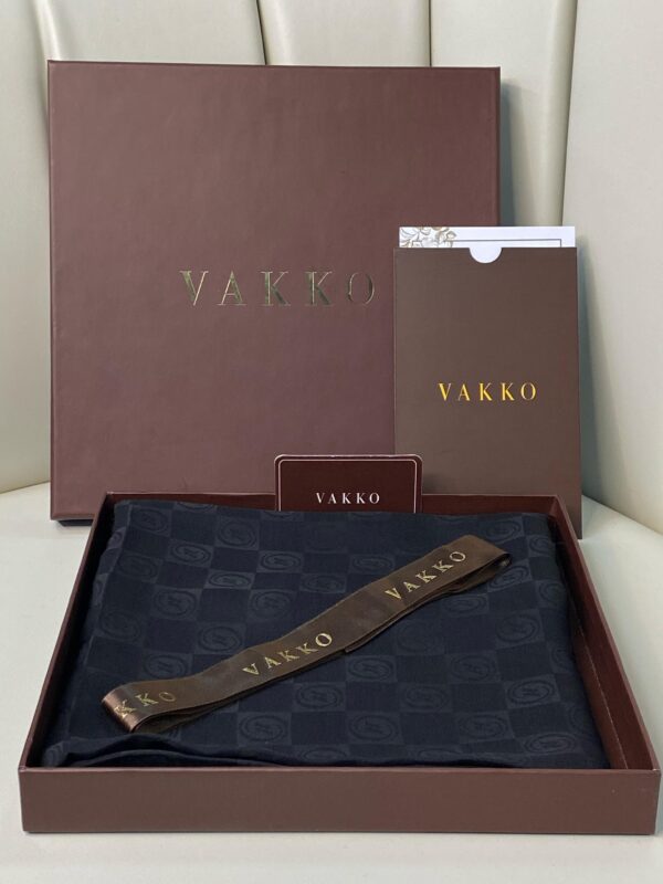 İthal Full Set Kutulu A Kalite Vakko monogram İpek Şal 3444 – Siyah
