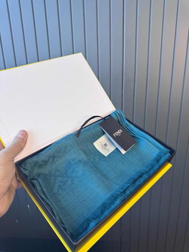 İTHAL KUTULU FULL SET A KALİTE F DESEN YÜN İPEK ŞAL- TURKUAZ