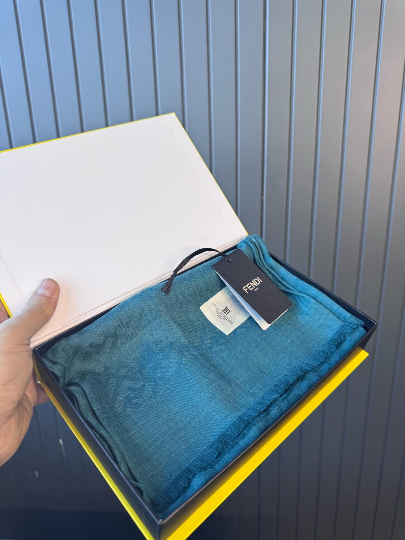 İTHAL KUTULU FULL SET A KALİTE F DESEN YÜN İPEK ŞAL- TURKUAZ