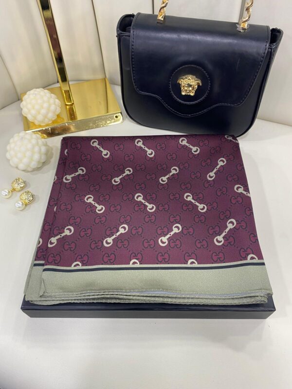 Gucci Desen Marka Eşarp – 62268 – Böğürtlen