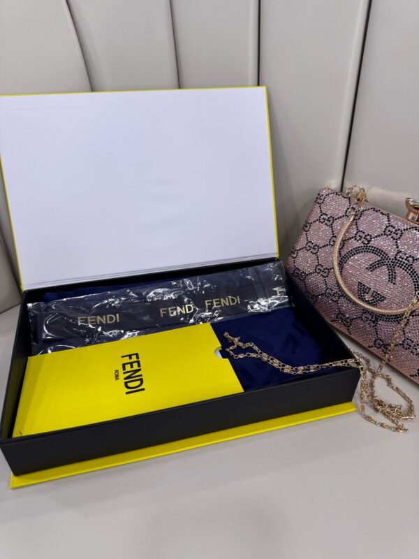 Fendi Tam Set Kutulu İthal Kaşmir İpek Şal – Lacivert