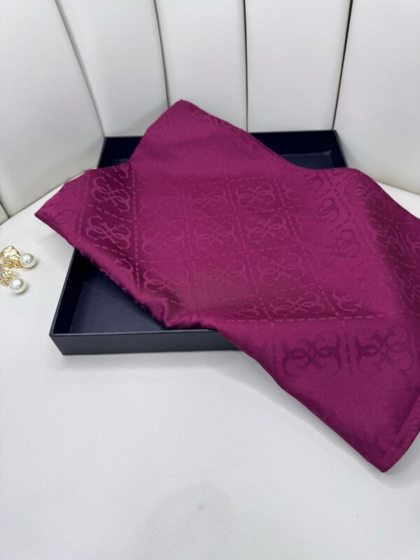 Guess Desen İpeksi Jakar Şal-75896- morcivert