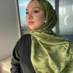 Kabartma Desenli Kazayağı İpeksi Jakar Şal - 52320 - Yosun Yeşili