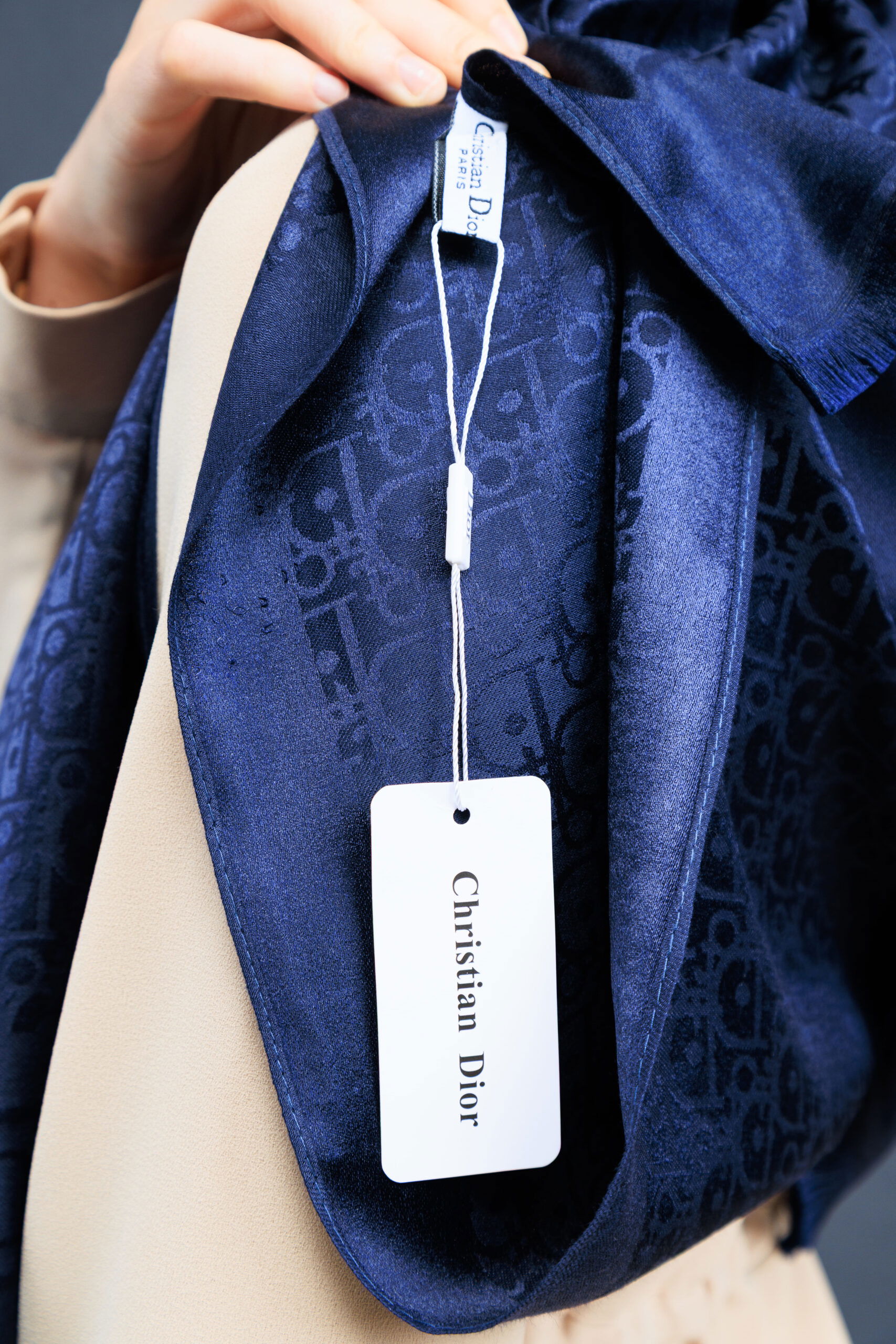 Dior İthal Yün İpek Şal Tam Set Kutulu Sertifikalı-Lacivert - Görsel 4