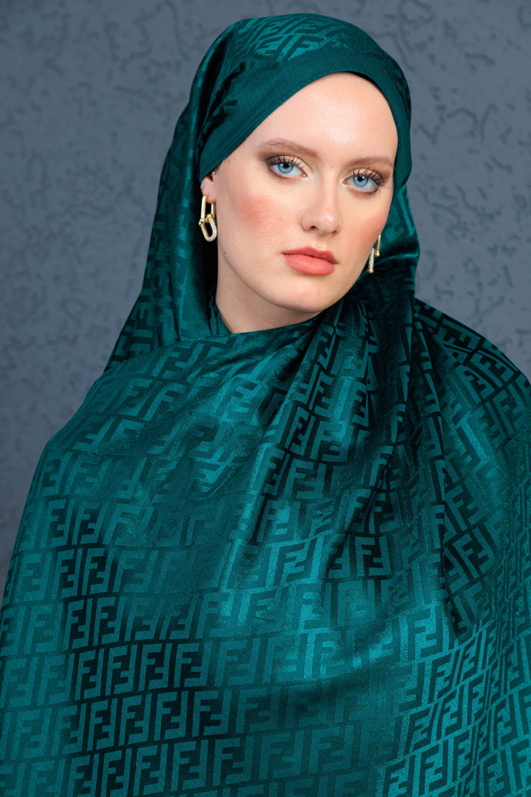 Fendi İthal Yün İpek Şal Tam Set Kutulu Sertifikalı-Zümrüt