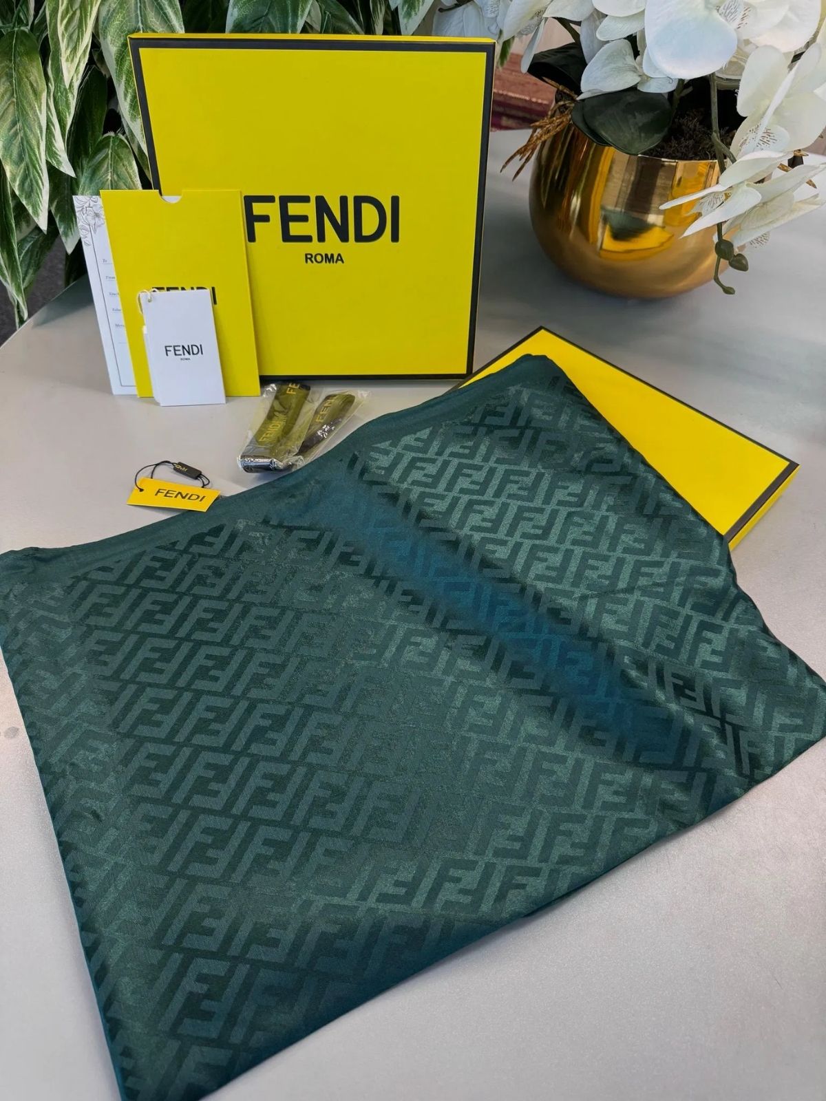 Fendi İthal Yün İpek Şal Tam Set Kutulu Sertifikalı-Zümrüt - Görsel 5