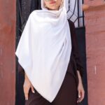 Ysl  Desen Kendinden Dokulu Desenli İtalyan Şal-10010-Beyaz