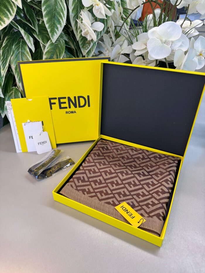 Fendi  İthal Yün  İpek Şal Tam Set Kutulu Sertifikalı-Kahve - Görsel 3