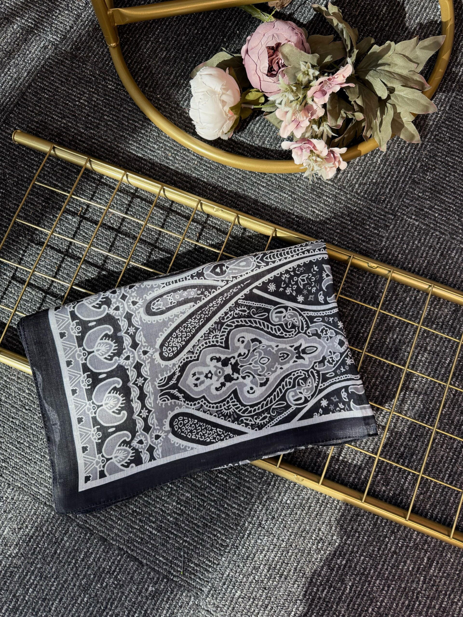 Otantik Desen Pamuk İpek Şal-259400-Siyah