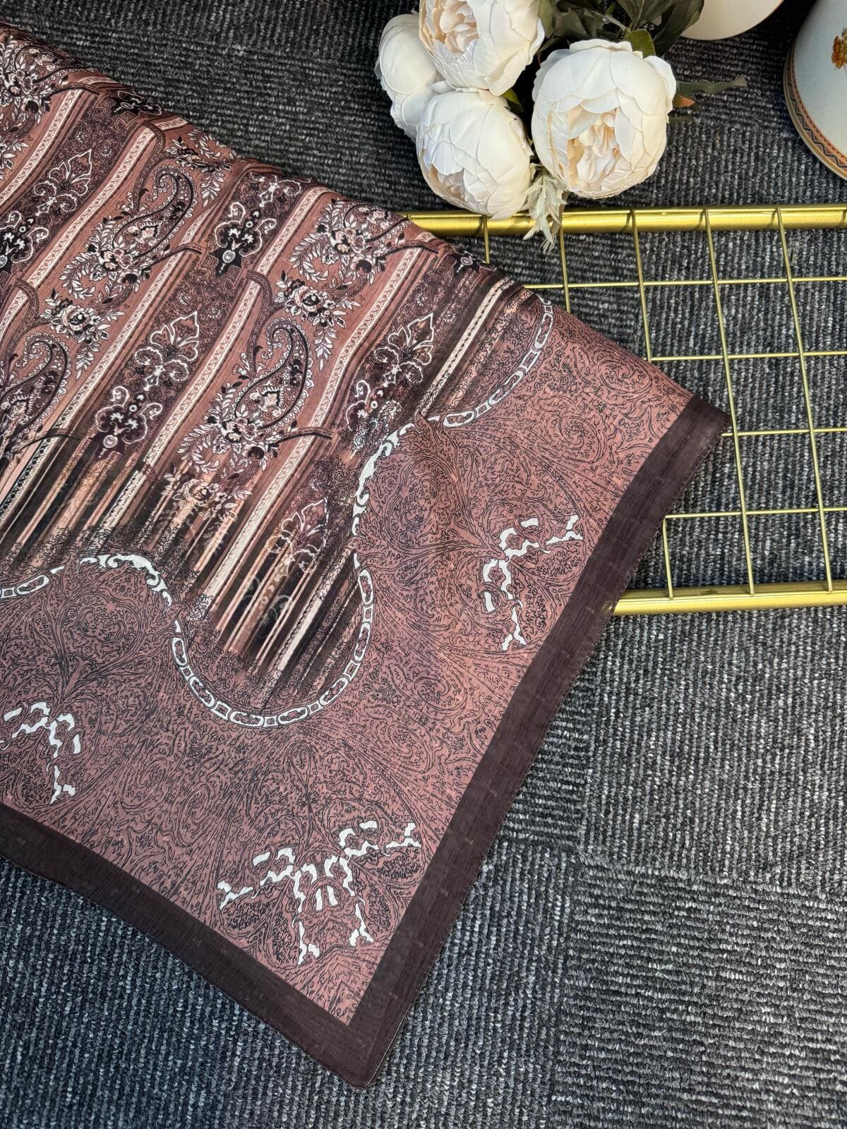 Etnik Floral Desenli Naturel İpek Şal -050607-Toprak