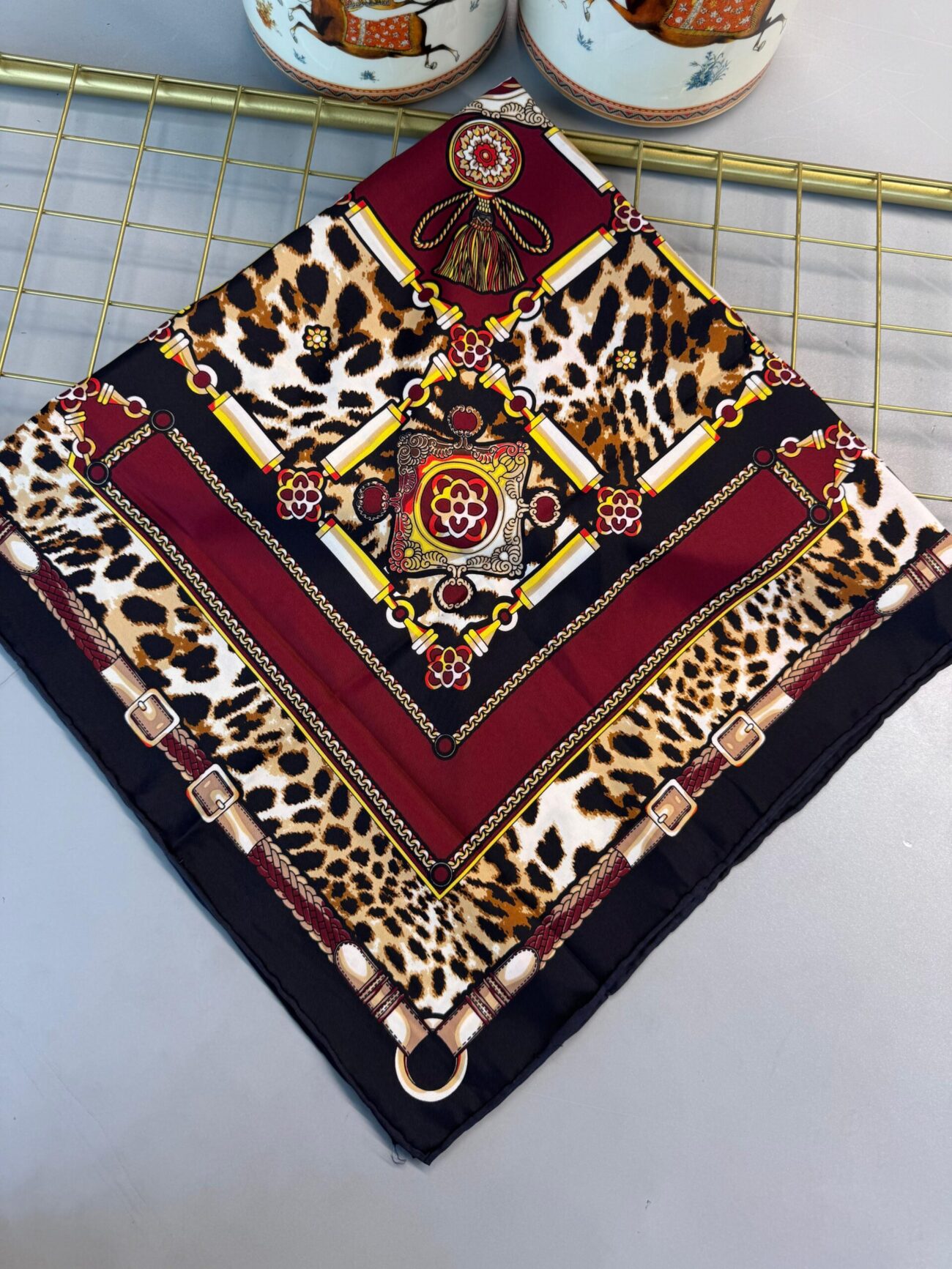 İthal Hermes Leopar Marka ipek Eşarp-08506-Siyah