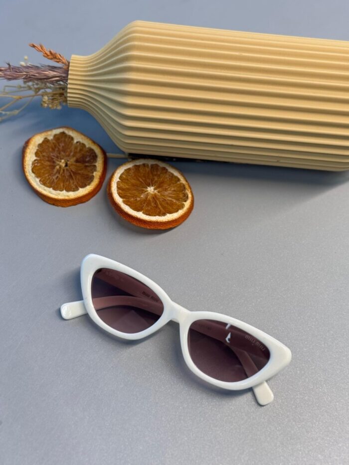 Miu Miu Cat-Eye Güneş Gözlüğü - Beyaz Pembe degrade