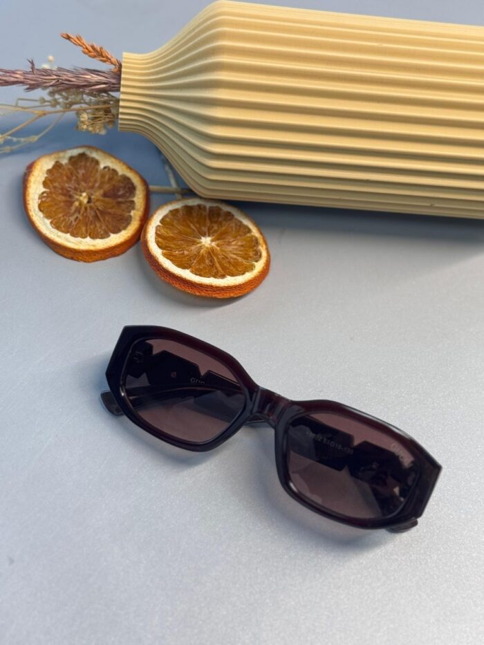 Gucci 5806 Hexagonal Güneş Gözlüğü- Vişne degrade