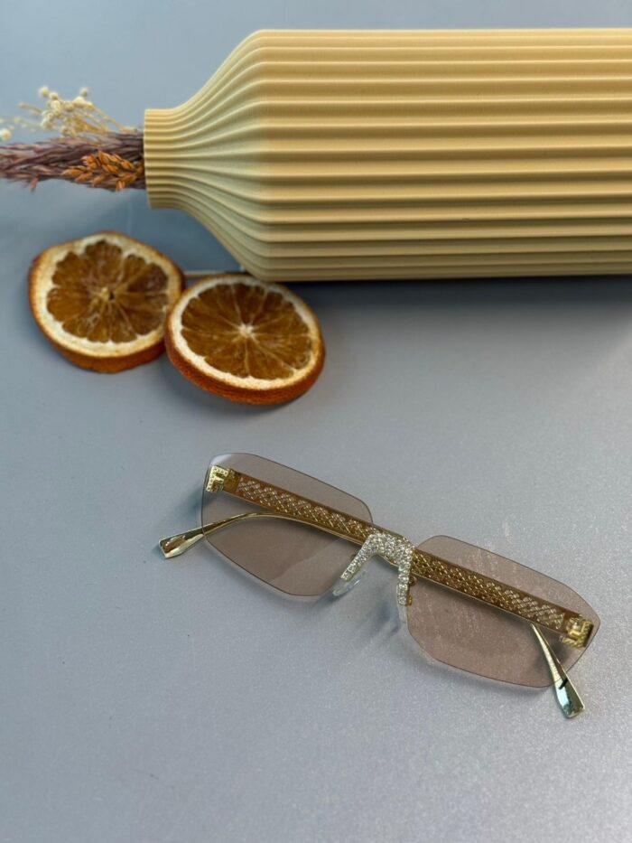 Fendi Tasarım Daimond Güneş Gözlüğü - Transparan