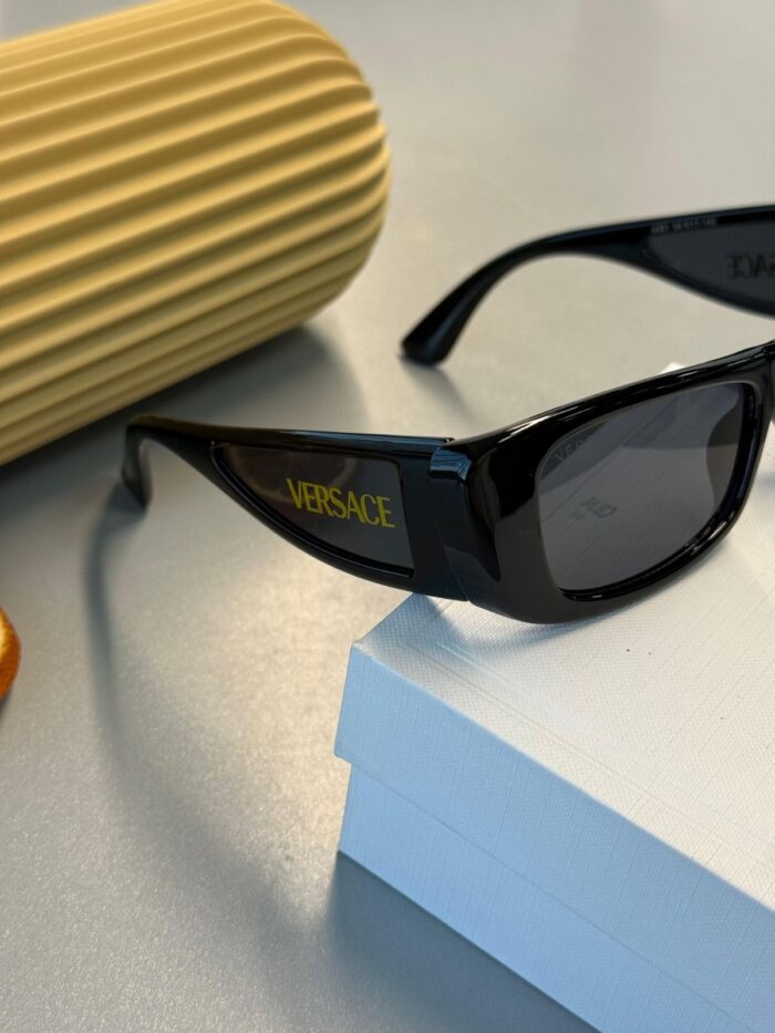 Versace VE2284 Dikdörtgen Güneş Gözlüğü- Siyah - Görsel 2