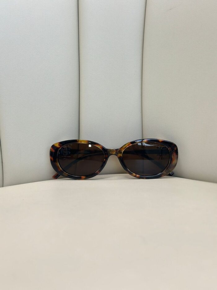 Gucci Oval Güneş Gözlüğü- Kahve - Görsel 2