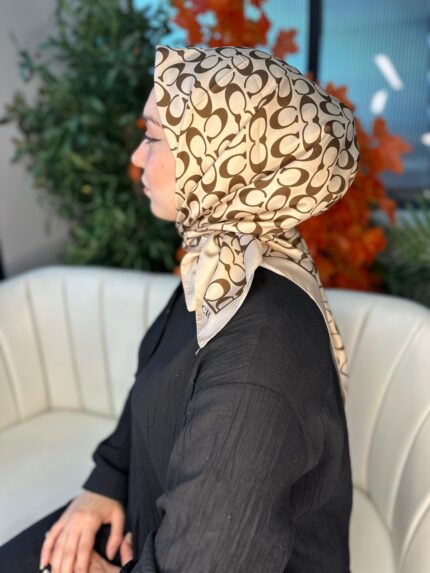 Coach Desen Vual  İpek Eşarp-86826-Latte
