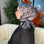 Coach Desen Vual  İpek Eşarp-86826-Koyu Gri