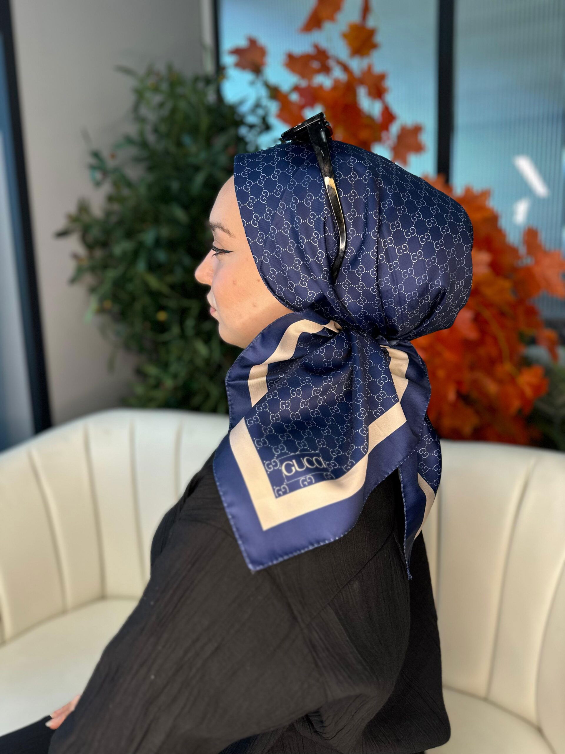 Gucci Desen Vual  İpek Eşarp-6204527-Lacivert