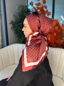 Gucci Desen Vual  İpek Eşarp-6204527-Kırmızı